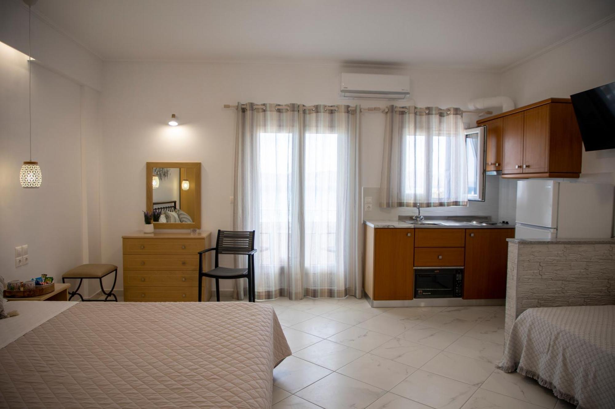 Sunrise Studios Megalochori  Extérieur photo